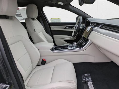 New 2024 Jaguar XF R-Dynamic SE image 17