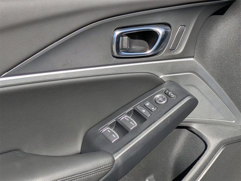 Used 2025 Acura Integra image 17