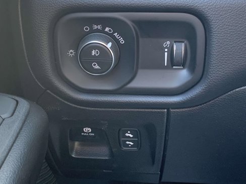New 2025 RAM 1500 Big Horn image 27