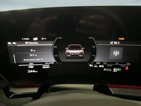 New 2025 Audi SQ6 e-tron Prestige image 16