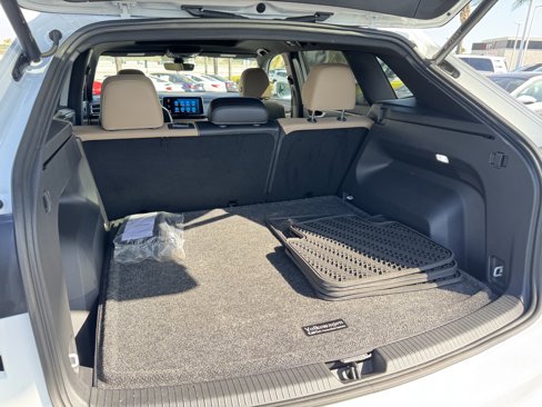 Certified 2024 Volkswagen Atlas Cross Sport SE w/ Panoramic Sunroof Package image 38