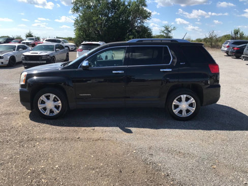 Used 2016 GMC Terrain SLT image 2