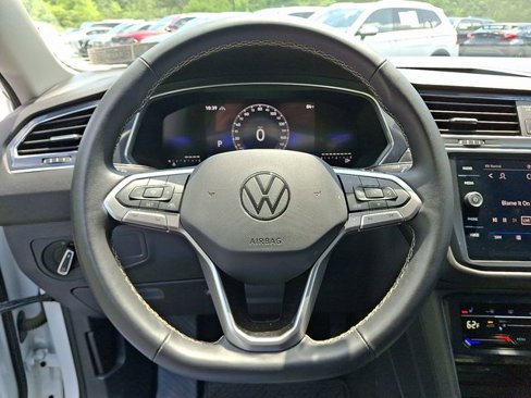 Used 2024 Volkswagen Tiguan Wolfsburg Edition image 20