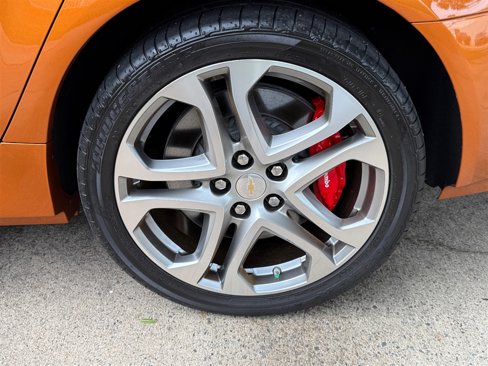 Used 2017 Chevrolet SS image 19