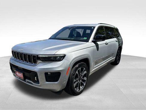 New 2025 Jeep Grand Cherokee L Overland w/ Advanced Protech Group III image 2