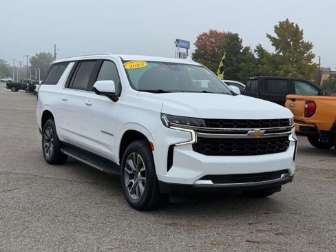 Certified 2023 Chevrolet Suburban LS image 4