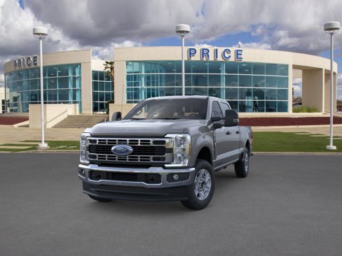 New 2026 Ford F250 XLT image 2