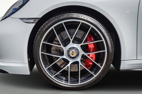 Used 2017 Porsche 911 Turbo image 25
