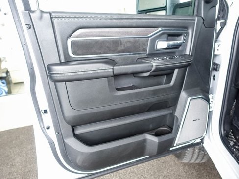 New 2025 RAM 2500 Laramie image 21