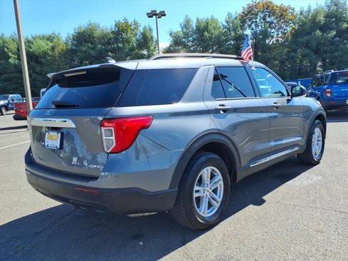 Certified 2023 Ford Explorer XLT image 7