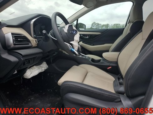 Used 2025 Subaru Outback Limited image 8