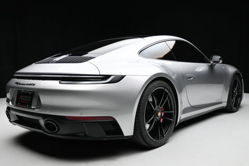 Used 2022 Porsche 911 Carrera 4 GTS image 32