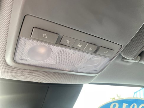 Used 2018 Chevrolet Trax LT image 17