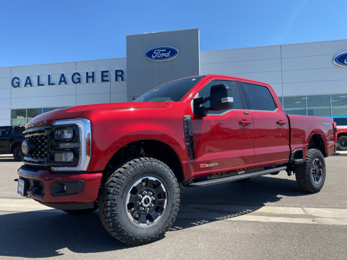 New 2025 Ford F350 4x4 Crew Cab Super Duty image 1