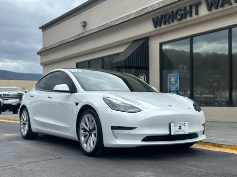 Used 2022 Tesla Model 3 Long Range image 1