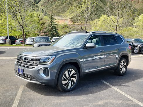 New 2025 Volkswagen Atlas SEL image 4