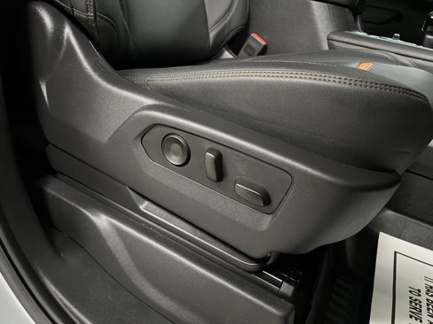 Used 2024 GMC Sierra 1500 AT4 w/ Technology Package image 71