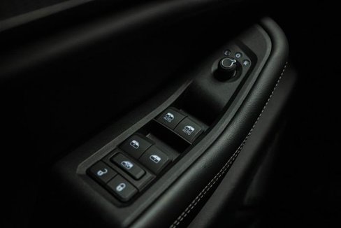 Used 2024 Jeep Grand Cherokee L Laredo image 31