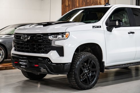 Used 2024 Chevrolet Silverado 1500 LT Trail Boss w/ LT Trail Boss Premium Package image 6