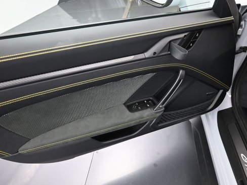Used 2025 Porsche 911 GT3 RS image 19