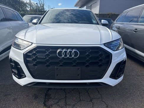 Certified 2025 Audi Q5 2.0T Premium image 4