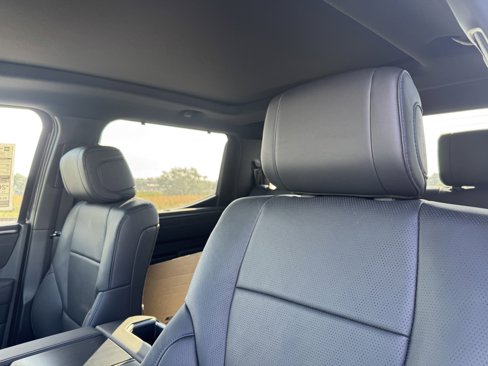 New 2025 Toyota Tundra Platinum image 15