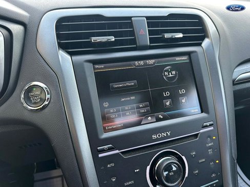 Used 2014 Ford Fusion Titanium image 23