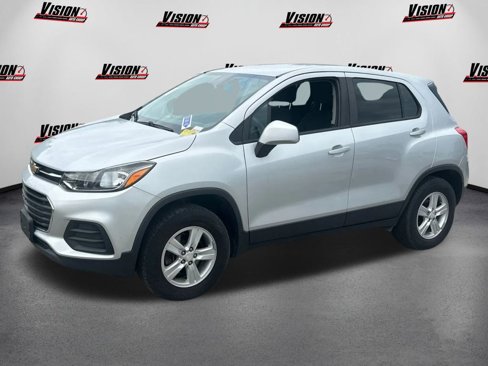 Used 2017 Chevrolet Trax LS w/ Fleet Convenience Package image 1