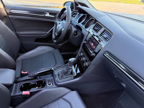 Used 2015 Volkswagen Golf TDI SEL w/ Lighting Package (SEL) image 30