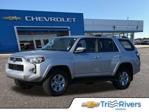 Used 2024 Toyota 4Runner SR5 image 1