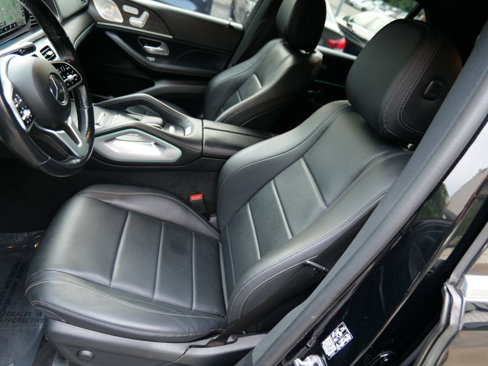 Used 2022 Mercedes-Benz GLE 450 4MATIC w/ AMG Line Exterior image 16