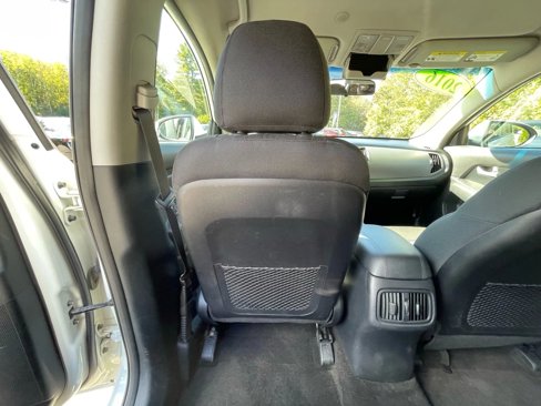Used 2016 Kia Sportage LX image 35