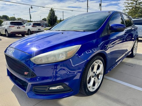 Used 2015 Ford Focus ST image 4