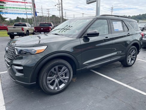Used 2023 Ford Explorer XLT w/ Equipment Group 202A image 2