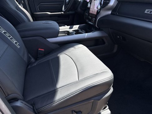 New 2025 RAM 2500 Rebel w/ Rebel Level 1 Equipment Group image 31
