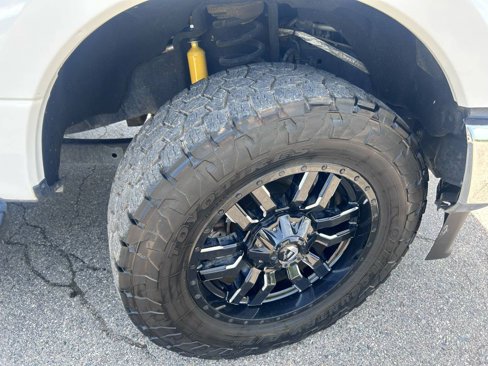 Used 2021 Ford F350 Lariat w/ Lariat Ultimate Package image 16