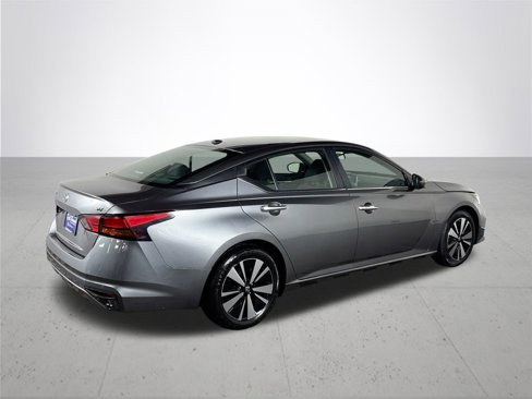 Used 2022 Nissan Altima 2.5 SV image 6