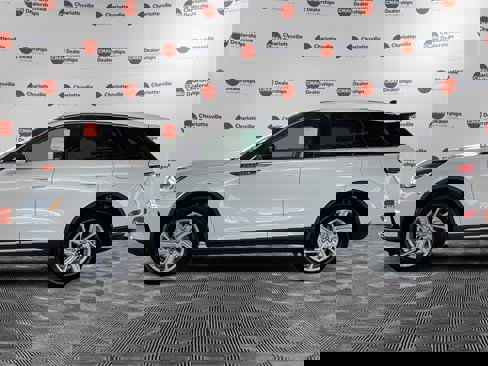New 2025 Lincoln Corsair AWD image 2