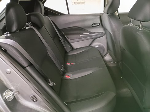 New 2025 Nissan Kicks Play S image 38