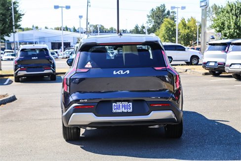 New 2026 Kia EV9 Wind image 16