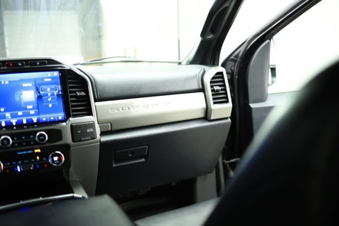 Used 2022 Ford F350 Lariat w/ Tremor Off-Road Package image 59