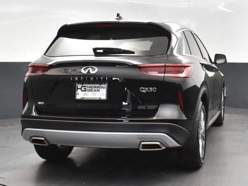 New 2025 INFINITI QX50 Pure image 7