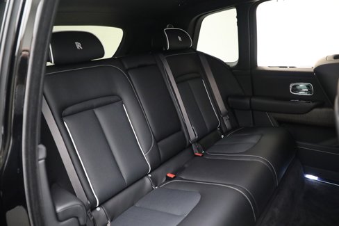 New 2026 Rolls-Royce Cullinan image 24