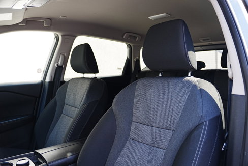 Used 2024 Nissan Rogue SV image 10