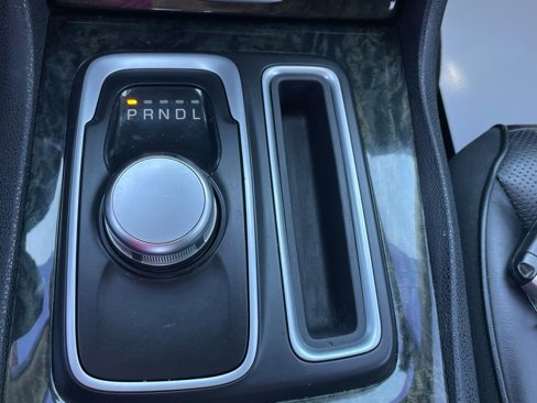 Used 2018 Chrysler 300 Limited w/ Safetytec Plus Group image 30
