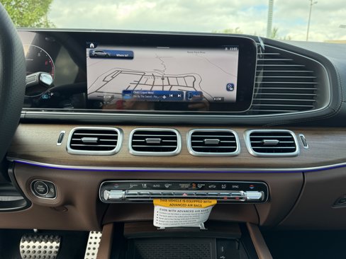 New 2026 Mercedes-Benz GLS 450 4MATIC image 26
