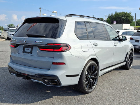 New 2026 BMW X7 M60i image 4
