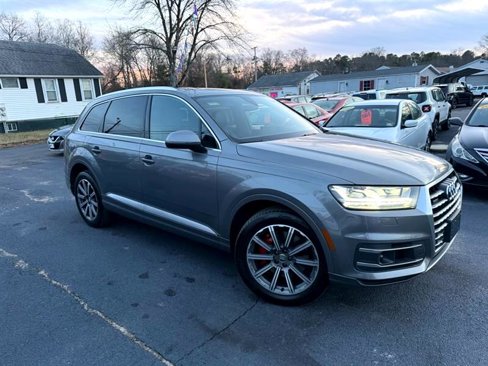 Used 2017 Audi Q7 3.0T Premium Plus image 8