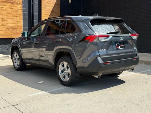 Used 2025 Toyota RAV4 XLE image 15