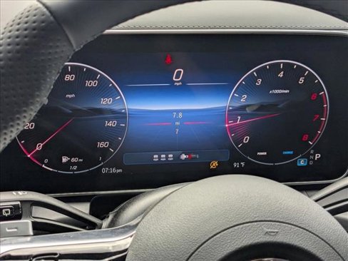 New 2026 Mercedes-Benz GLC 300 4MATIC image 10